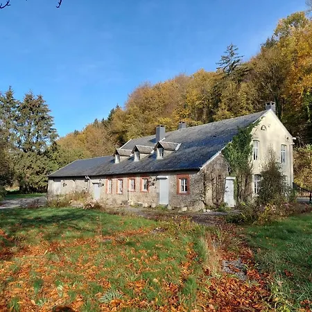 Au Doux Chardon Bed & Breakfast *