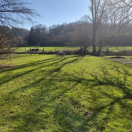 Au Doux Chardon ベッド・アンド・ブレックファスト 4*