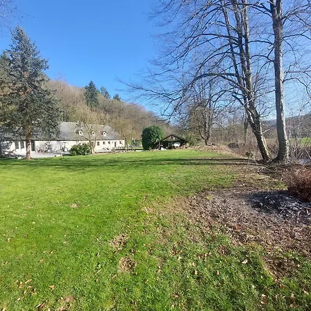 Au Doux Chardon Couette-café Durbuy