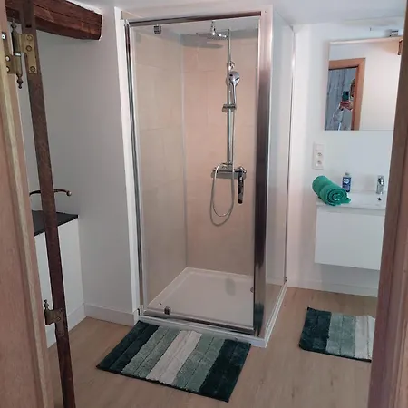 Au Doux Chardon デュルビュイ