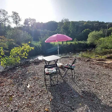 Au Doux Chardon デュルビュイ