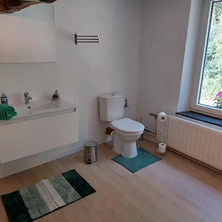 ベッド・アンド・ブレックファスト Au Doux Chardon