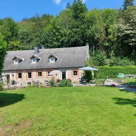 ベッド・アンド・ブレックファスト Au Doux Chardon デュルビュイ