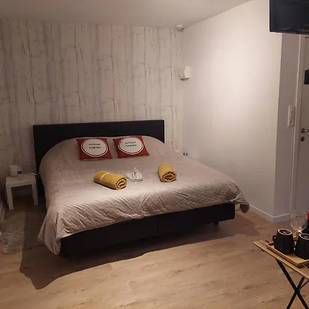 Au Doux Chardon 4* デュルビュイ