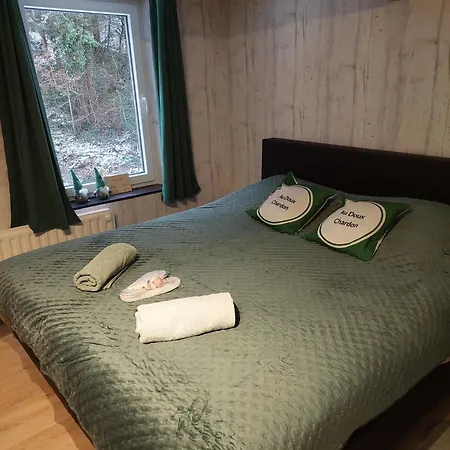 Au Doux Chardon Couette-café Durbuy