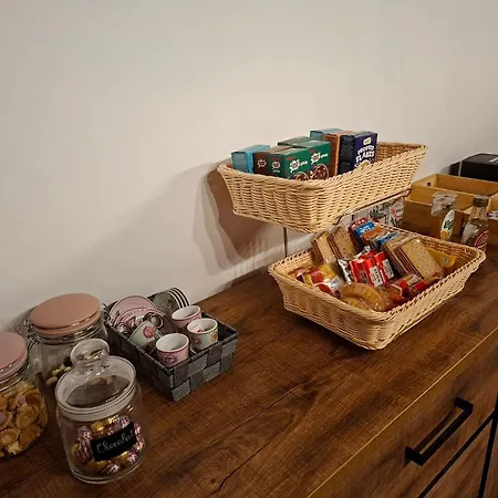 Au Doux Chardon Frühstückspension 4*