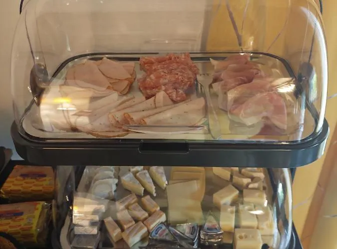 Au Doux Chardon Bed & Breakfast