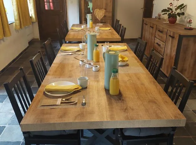 Au Doux Chardon Bed & Breakfast Durbuy