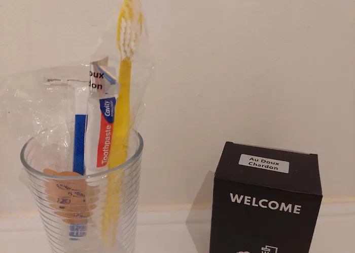 Au Doux Chardon Bed & Breakfast