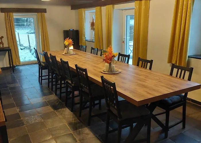 Au Doux Chardon Bed & Breakfast 4*